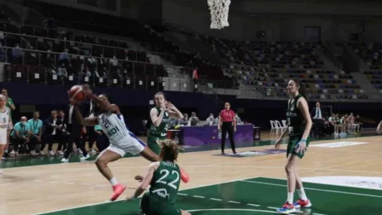 İzmit Belediyespor, yine farklı mağlup oldu!