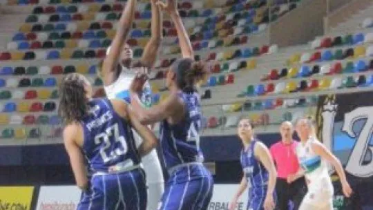İzmit Belediyespor yine mağlup oldu!