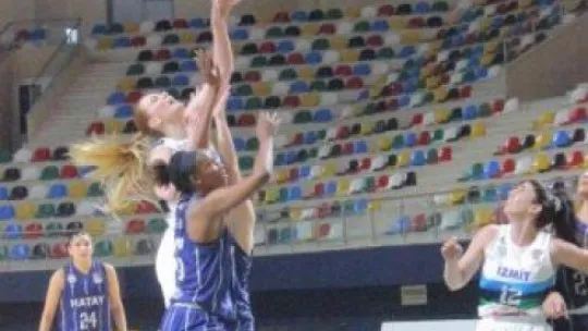 İzmit Belediyespor yine mağlup oldu!