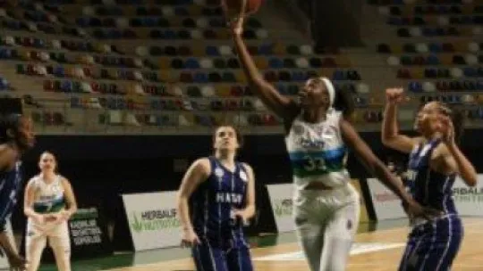İzmit Belediyespor yine mağlup oldu!