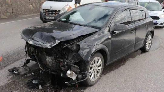 İzmit D-100'de kaza: 1 yaralı