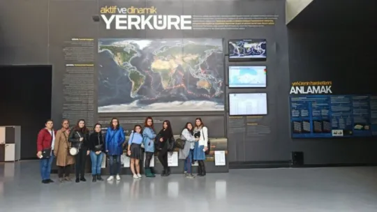 İzmit Deprem Müzesi'nde 17 Ağustos'u yaşadılar
