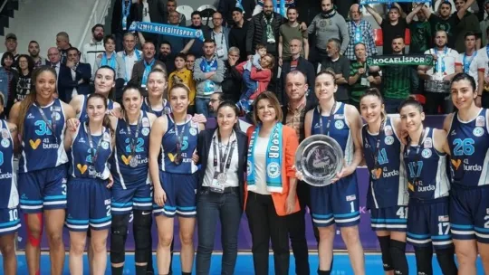 İzmit'in perileri Avrupa yolunda!