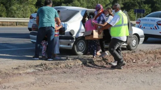 İzmit-Kandıra yolunda zincirleme kaza: 2 yaralı!