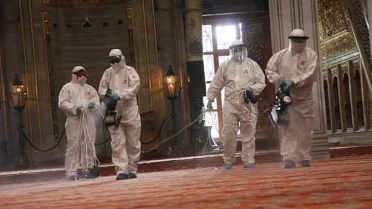 İzmit Kaymakamlığı'nın çalışması ile camiler ibadete hazır!