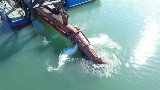 İzmit Körfezi'nin çamuru tuğla ve briket oldu