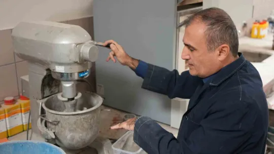 İzmit Körfezi'nin çamuru tuğla ve briket oldu