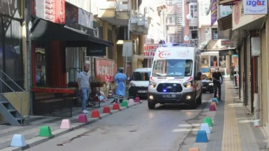 İzmit'te binadan yayılan koku ekipleri harekete geçirdi!