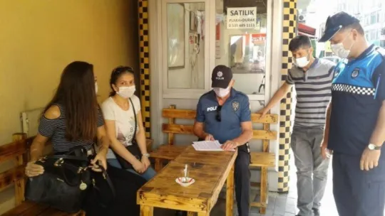 İzmit'te koronavirüs denetimleri sürüyor