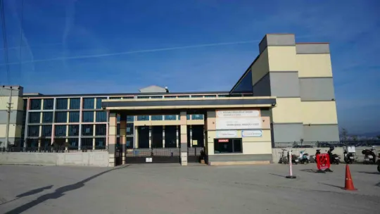 İzmit'te okul bahçesine yorgun mermi düştü