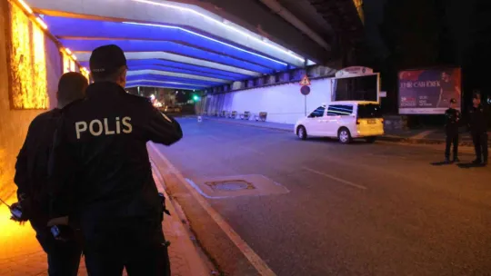 İzmit'te şüpheli çanta polisi alarma geçirdi