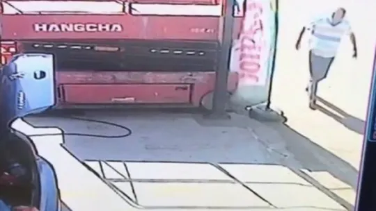 İzmit'teki silahlı saldırı kamerada