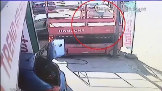 İzmit'teki silahlı saldırı kamerada