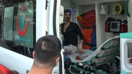 İzmit'te karı kocayı bıçakladılar!