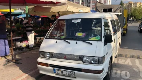 İzmitt'teki semt pazarında kurşun dehşeti!