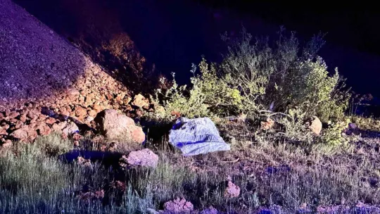 İznik'te kaçak kazı yapan defineciler göçük altında kaldı: 1 ölü