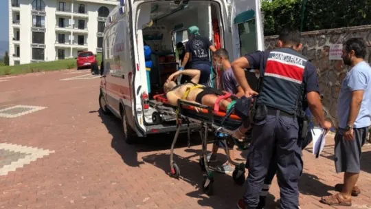 Kaan Şensoy evinde silahlı saldırıya uğradı!