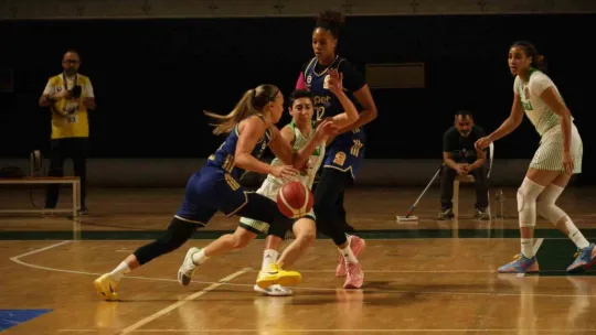 Kocaeli Kadın Basketbol: 70 - Fenerbahçe: 86