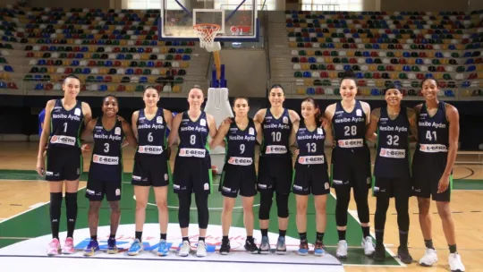 İzmit Belediyespor, galip geldi: 68 - 58