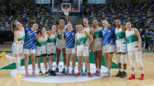 İzmit Belediyespor, galip geldi: 68 - 58