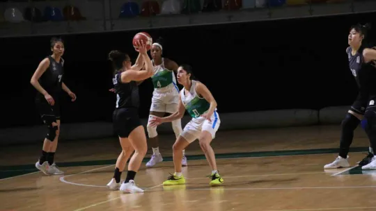 İzmit'in Perileri, Beşiktaş'ı devirdi: 69 - 60