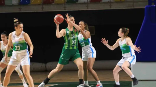İzmit Belediyespor sahasında OGM Ormanspor'u mağlup etti: 69 - 65