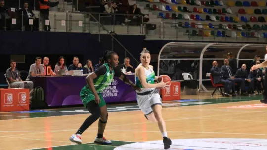İzmit Belediyespor sahasında OGM Ormanspor'u mağlup etti: 69 - 65