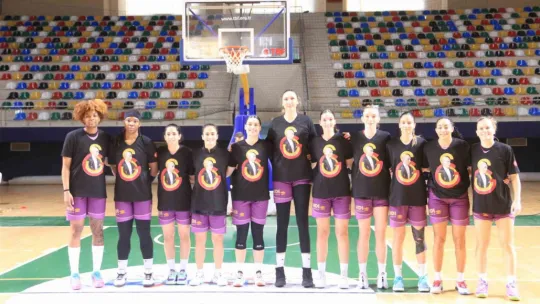 İzmit Belediyespor sahasında Galatasaray'ı mağlup etti: 93 - 79