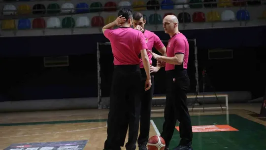 Danilos Pizza yine mağlup oldu: 66-90