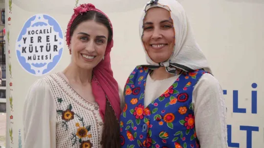 Kadınlar bu oyunla kuşakları bir araya getirdi