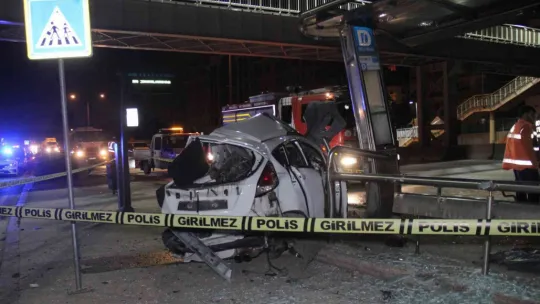 Otomobilde can vermişti, son yolculuğuna uğurlandı