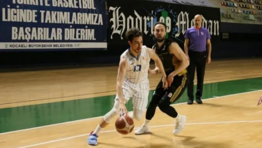 Kağıtspor 2 sayı farkla galip geldi!