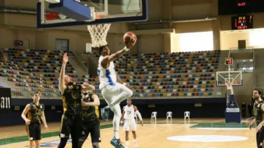 Kağıtspor 2 sayı farkla galip geldi!