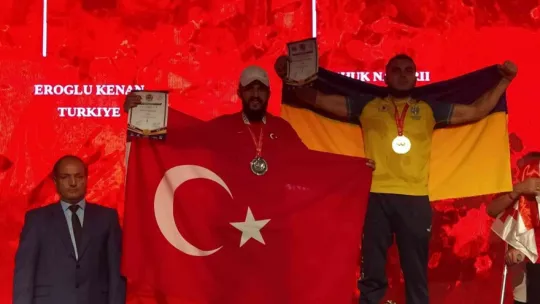 Kağıtspor, 9 madalya ile döndü