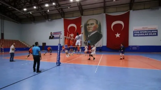 Kağıtspor voleybolda fikstür belli oldu!