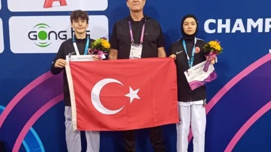 Kağıtsporlu Esila dünya ikincisi oldu