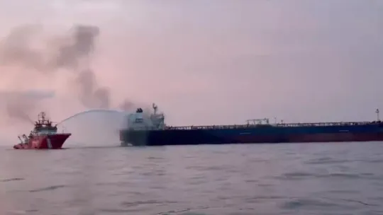 KAIROS gemisindeki yangına müdahale