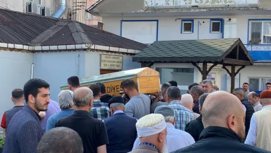 Cinayete kurban giden şahıs son yolculuğuna uğurlandı