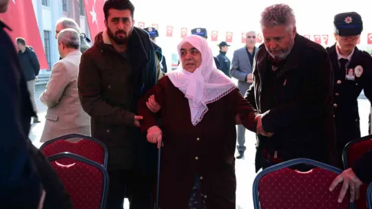 Polis memuru son yolculuğuna uğurlandı