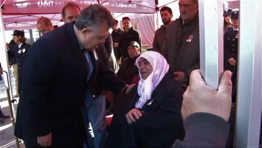 Polis memuru son yolculuğuna uğurlandı
