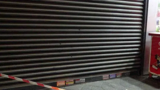 Mağazayı kurşunlayan 2 şahıs gözaltına alındı