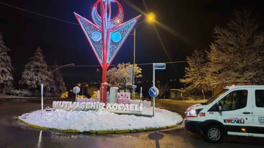 Kar alarmı: Bin 200 personel ve 354 araç sahada