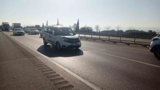 Karacabey'de zincirleme kaza: 9 yaralı