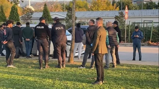 Karamürsel'de bir kişi aracında ölü bulundu