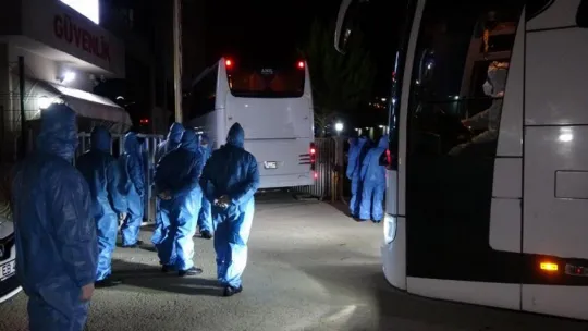 Karantina için Kocaeli'deki yurtlara yerleştirildi