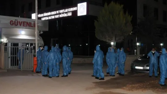 Karantina için Kocaeli'deki yurtlara yerleştirildi