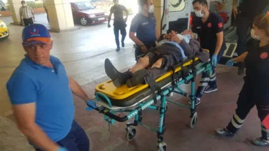 Kardeşini öldüren adam ekiplerden kaçarken kaza yaptı
