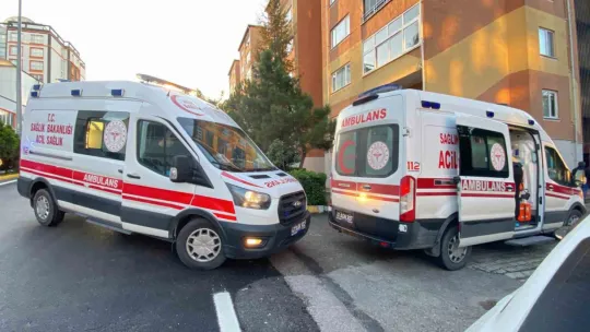 Kocaeli'de korkunç olay! Karısını öldürdü, oğlunu yaraladı