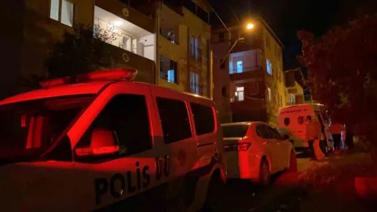 Karnından vurulan kadın hastaneye kaldırıldı