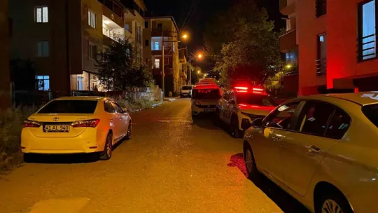 Karnından vurulan kadın hastaneye kaldırıldı